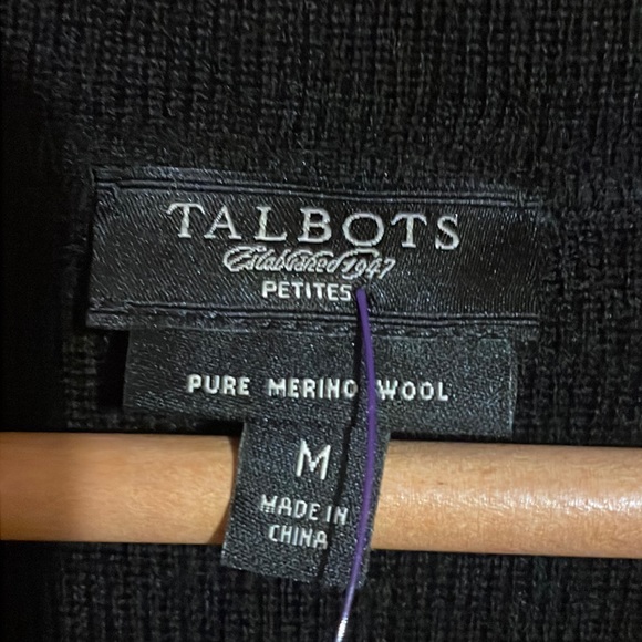 •TALBOTS•100% PURE MERINO WOOL BLACK RUFFLE TRIM 3-BUTTON CARDIGAN SWEATER MED - Picture 4 of 10